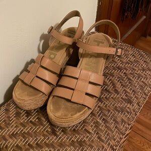 Hush puppies Platform Sandal